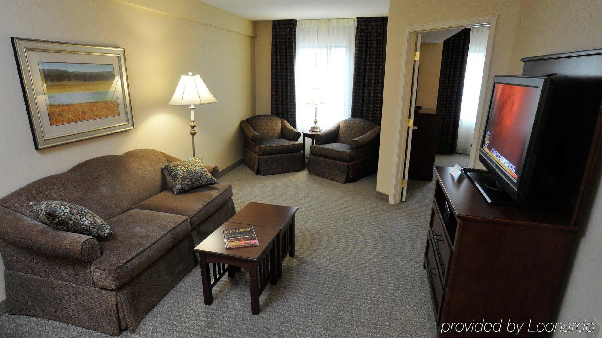 Hawthorn Suites By Wyndham Williamsville Buffalo Airport Екстер'єр фото