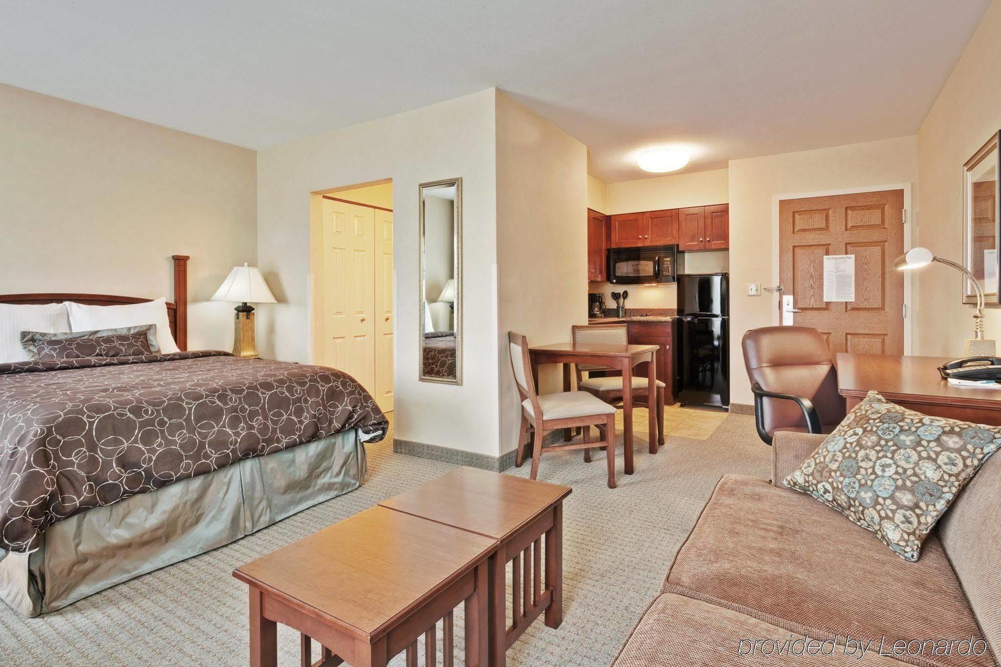 Hawthorn Suites By Wyndham Williamsville Buffalo Airport Номер фото